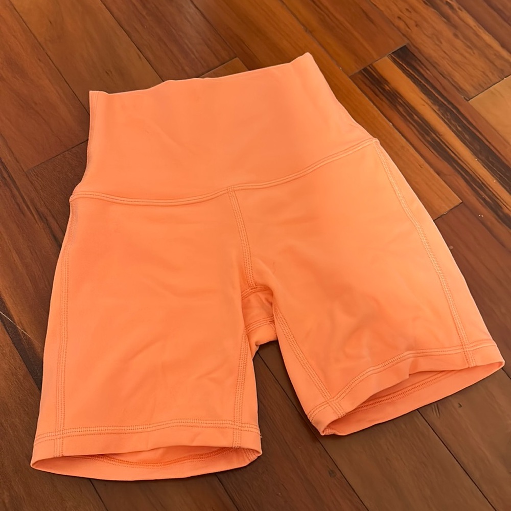 lululemon align shorts